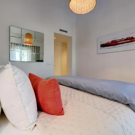 شقة Beautiful Penthouse Overlooking Marina Channels *